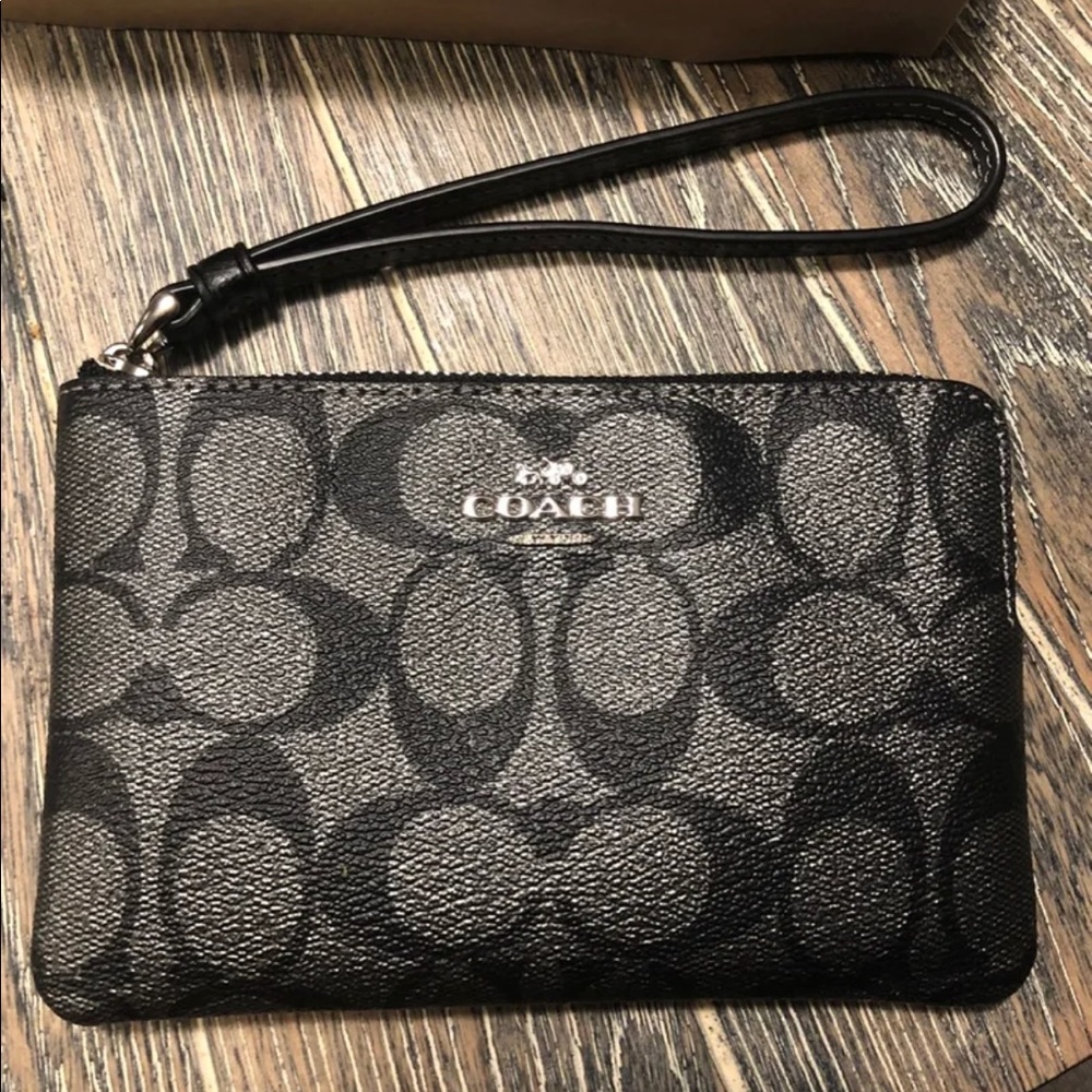 NWT Coach Wristlet
